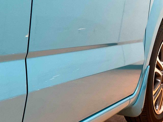 Ｎ−ＢＯＸＧ・Ｌパッケージバックカメラ連動ナビ　アイドリングストップ　横滑り防止装置　マニュアルレベリング機能付ハロゲンヘッドライト　プッシュエンジンスタート　キーフリーシステム　バニティーミラー付き左右サンバイザー（千葉県）の中古車