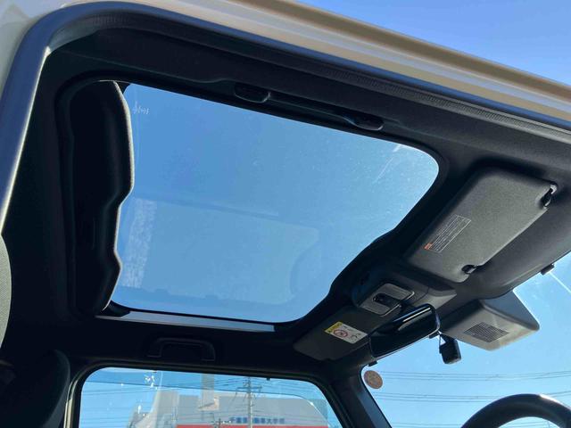 タフトGナビ/TV/DVD/BT/USB Bカメラ ドラレコ ガラスルーフ ルーフレール LEDヘッドランプ オートライト ADB スマアシ 前後コーナーセンサー シートヒーター 電動駐車ブレーキ キーフリー(千葉県)の中古車