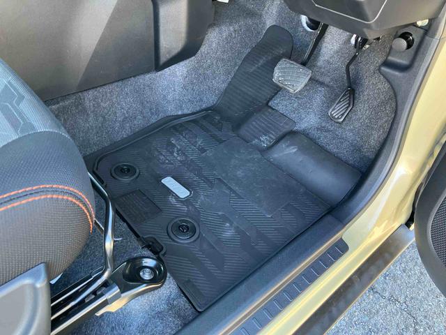 タフトGナビ/TV/DVD/BT/USB Bカメラ ドラレコ ガラスルーフ ルーフレール LEDヘッドランプ オートライト ADB スマアシ 前後コーナーセンサー シートヒーター 電動駐車ブレーキ キーフリー(千葉県)の中古車