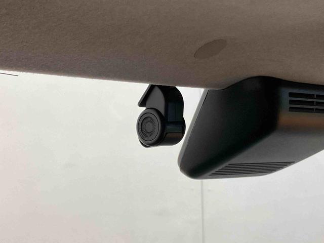 ムーヴキャンバスＧメイクアップリミテッド　ＳＡIIIパノラマカメラ連動フルセグナビ　ＵＳＢ接続　ブルートゥース対応　フロント．リヤドライブレコーダー連動　衝突被害軽減ブレーキ　横滑り防止装置　助手席シートアンダートレイ　置きラクボックス（千葉県）の中古車