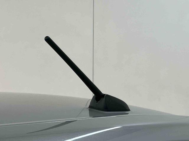 ムーヴキャンバスＧメイクアップリミテッド　ＳＡIIIパノラマカメラ連動フルセグナビ　ＵＳＢ接続　ブルートゥース対応　フロント．リヤドライブレコーダー連動　衝突被害軽減ブレーキ　横滑り防止装置　助手席シートアンダートレイ　置きラクボックス（千葉県）の中古車