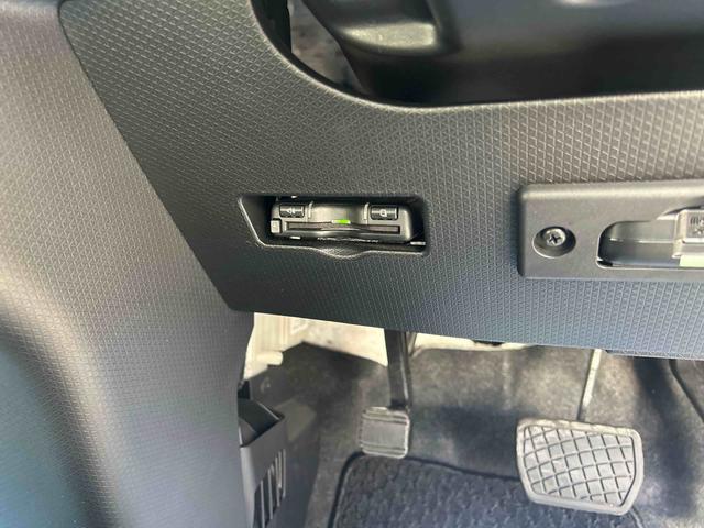 タントカスタムＲＳスタイルセレクション衝突回避支援ブレーキ・ナビ・バックカメラ・キーフリー・両側パワースライドドア・オートエアコン・オートライト・アルミホイール・ＬＥＤヘッドランプ・運転席助手席シートヒーター・（千葉県）の中古車