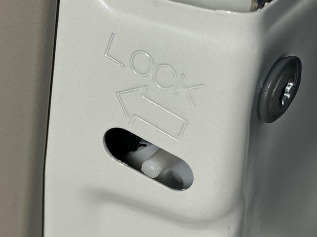 ムーヴＸ　ＳＡIIIナビ／ＴＶ／ＢＴ／ＵＳＢ／ＤＶＤ　バックカメラ　ドラレコ　ＥＴＣ　オートライト　オートハイビーム　トップシェイドガラス　ステアリングリモコン　アイドリングストップ　キーフリーシステム　盗難防止アラーム（千葉県）の中古車