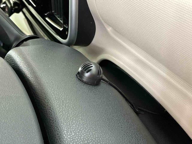 ムーヴキャンバスＧブラックアクセントリミテッド　ＳＡIIIパノラマカメラ連動フルセグナビ　ＵＳＢ接続　ブルートゥース対応　フロント．リヤドライブレコーダー連動　ＥＴＣ　置きラクボックス　オートライト　オートハイビーム　チルトステアリング　運転席シートリフター（千葉県）の中古車