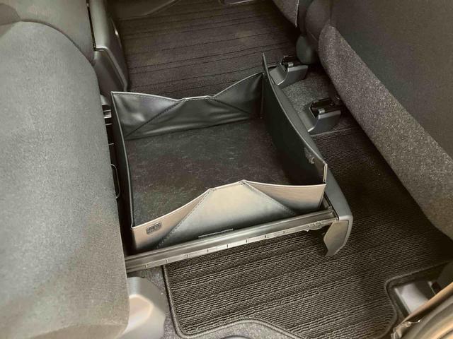 ムーヴキャンバスＧブラックアクセントリミテッド　ＳＡIIIパノラマカメラ連動フルセグナビ　ＵＳＢ接続　ブルートゥース対応　フロント．リヤドライブレコーダー連動　ＥＴＣ　置きラクボックス　オートライト　オートハイビーム　チルトステアリング　運転席シートリフター（千葉県）の中古車