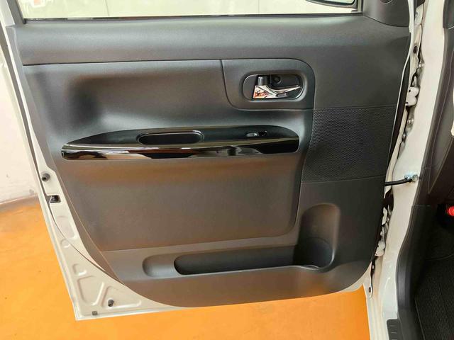 ムーヴキャンバスＧブラックアクセントリミテッド　ＳＡIIIパノラマカメラ連動フルセグナビ　ＵＳＢ接続　ブルートゥース対応　フロント．リヤドライブレコーダー連動　ＥＴＣ　置きラクボックス　オートライト　オートハイビーム　チルトステアリング　運転席シートリフター（千葉県）の中古車