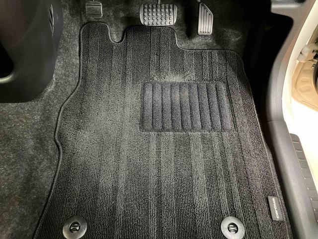 ムーヴキャンバスＧブラックアクセントリミテッド　ＳＡIIIパノラマカメラ連動フルセグナビ　ＵＳＢ接続　ブルートゥース対応　フロント．リヤドライブレコーダー連動　ＥＴＣ　置きラクボックス　オートライト　オートハイビーム　チルトステアリング　運転席シートリフター（千葉県）の中古車