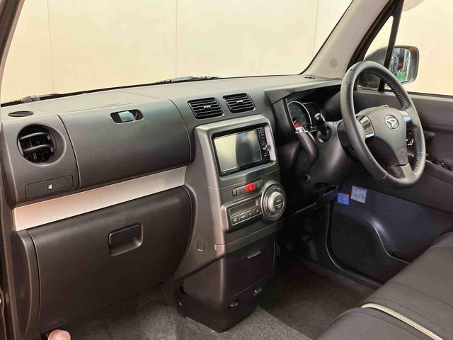 ムーヴコンテカスタム　ＲＳフルセグナビ　ＵＳＢ接続　ブルートゥース対応　ＥＴＣ　キーフリーシステム　セキュリティアラーム　アイドリングストップ　照明．バニティーミラー付き左右サンバイザー　助手席シートアンダートレイ（千葉県）の中古車