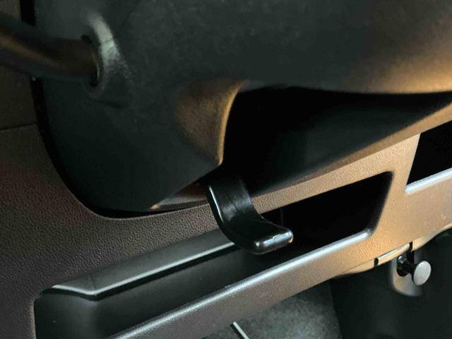 ムーヴコンテカスタム　ＲＳフルセグナビ　ＵＳＢ接続　ブルートゥース対応　ＥＴＣ　キーフリーシステム　セキュリティアラーム　アイドリングストップ　照明．バニティーミラー付き左右サンバイザー　助手席シートアンダートレイ（千葉県）の中古車