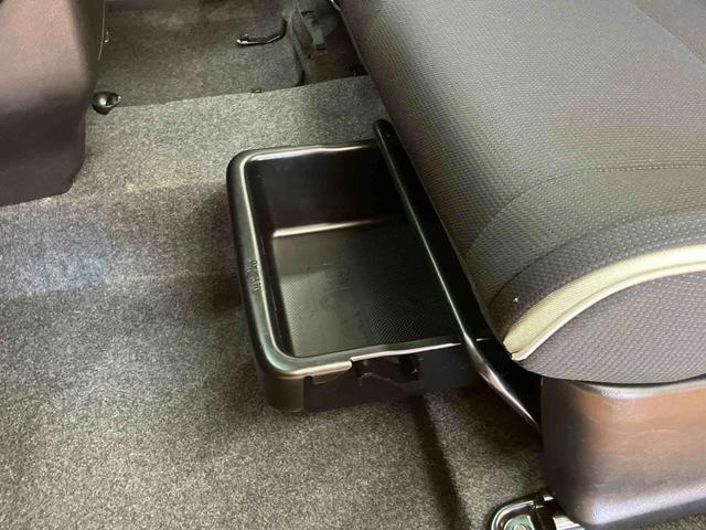 ムーヴコンテカスタム　ＲＳフルセグナビ　ＵＳＢ接続　ブルートゥース対応　ＥＴＣ　キーフリーシステム　セキュリティアラーム　アイドリングストップ　照明．バニティーミラー付き左右サンバイザー　助手席シートアンダートレイ（千葉県）の中古車