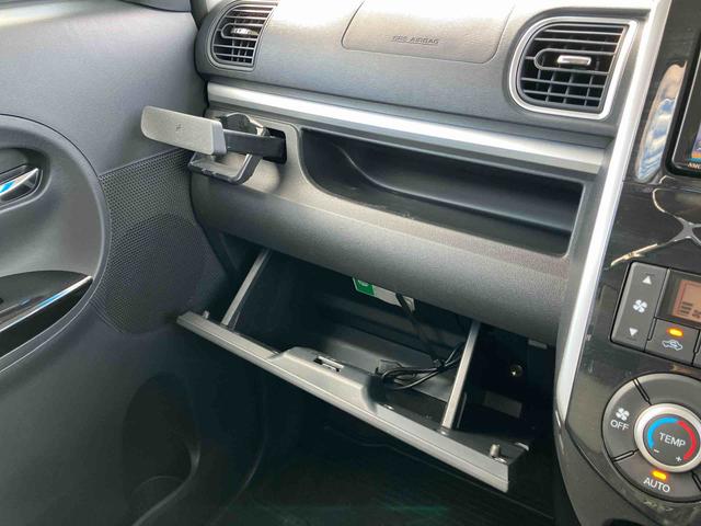 タントカスタムＲＳ　トップエディションＳＡIIターボ　ナビ／ワンセグ／ＣＤ／ＵＳＢ　バックカメラ　ＥＴＣ　トップシェイドガラス　ＬＥＤヘッドライト　オートライト　スマアシ　両電動スライド　革巻ステアリング　キーフリー　盗難防止警報　アルミホイール（千葉県）の中古車