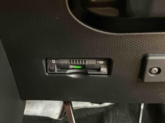 タントＸバックカメラ連動フルセグナビ　ＵＳＢ接続　ブルートゥース対応　フロント．リヤドライブレコーダー連動　ビルトインＥＴＣ　前席シートヒーター　運転席ロングスライドシート　前後コーナーセンサー（千葉県）の中古車