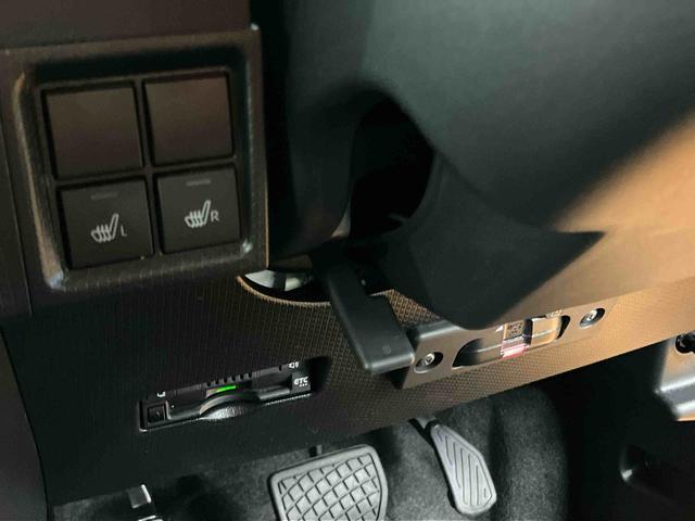 タントＸバックカメラ連動フルセグナビ　ＵＳＢ接続　ブルートゥース対応　フロント．リヤドライブレコーダー連動　ビルトインＥＴＣ　前席シートヒーター　運転席ロングスライドシート　前後コーナーセンサー（千葉県）の中古車