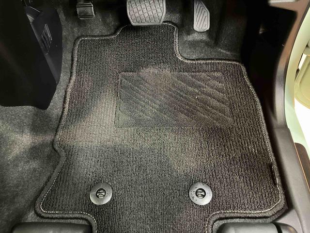 タントＸバックカメラ連動フルセグナビ　ＵＳＢ接続　ブルートゥース対応　フロント．リヤドライブレコーダー連動　ビルトインＥＴＣ　前席シートヒーター　運転席ロングスライドシート　前後コーナーセンサー（千葉県）の中古車