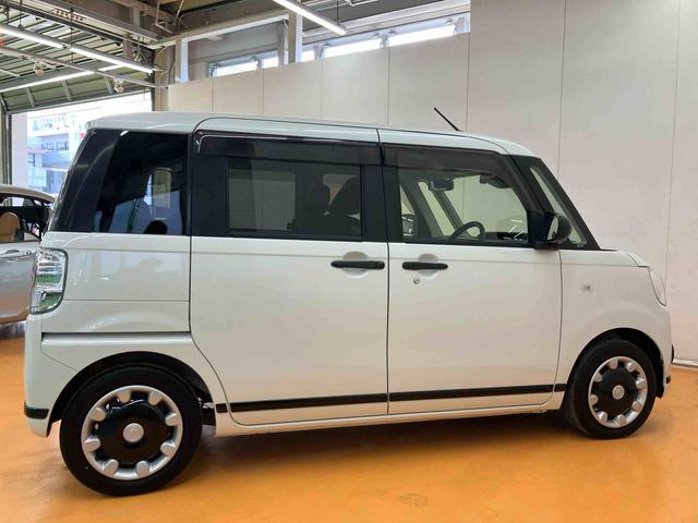 ムーヴキャンバスＧブラックアクセントＶＳ　ＳＡIIIパノラマカメラ連動フルセグナビ　ＵＳＢ接続　ブルートゥース対応　フロント．リヤドライブレコーダー連動　置きラクボックス　運転席シートヒーター　ウインドシールドディアイサー　プッシュエンジンスタート（千葉県）の中古車