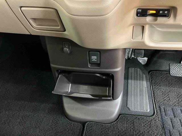 Ｎ−ＢＯＸＧ・Ｌホンダセンシングバックカメラ連動ナビ　ブルートゥース対応　ビルトインＥＴＣ　フロント．リヤ２カメラドライブレコーダー　前席シートヒーター　オートライト　ＬＥＤヘッドライト　アダプティブクルーズコントロール（千葉県）の中古車