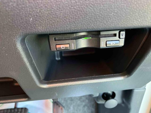 タントカスタムＸ　トップエディションＳＡIIIスライドドア　ＬＥＤヘッドライト＆フォグランプ　１４インチアルミホイール　バックカメラ／ステアリングスイッチ　プッシュボタンスターター　衝突被害軽減ブレーキ（千葉県）の中古車