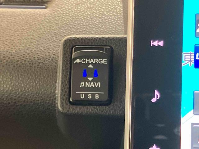 タントＸバックカメラ連動９インチフルセグナビ　ＵＳＢ接続　ブルートゥース対応　フロント．リヤドライブレコーダー連動　ビルトインＥＴＣ　運転席ロングスライドシート　前席シートヒーター　前後コーナーセンサー（千葉県）の中古車