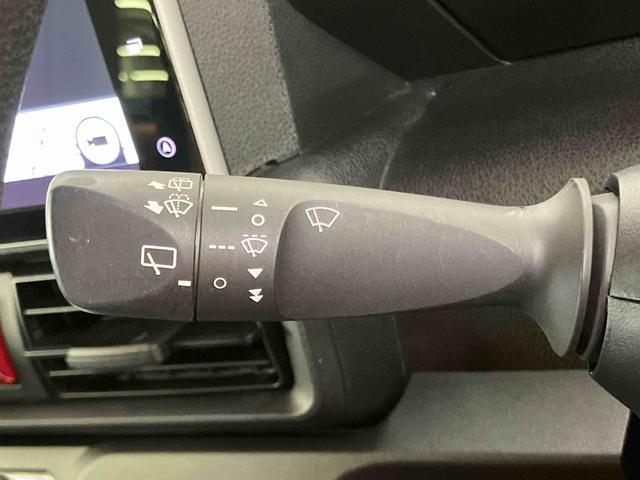 タントＸバックカメラ連動９インチフルセグナビ　ＵＳＢ接続　ブルートゥース対応　フロント．リヤドライブレコーダー連動　ビルトインＥＴＣ　運転席ロングスライドシート　前席シートヒーター　前後コーナーセンサー（千葉県）の中古車