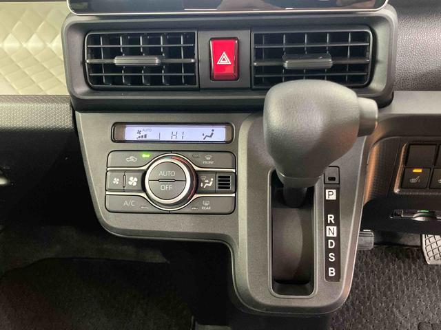 タントＸバックカメラ連動９インチフルセグナビ　ＵＳＢ接続　ブルートゥース対応　フロント．リヤドライブレコーダー連動　ビルトインＥＴＣ　運転席ロングスライドシート　前席シートヒーター　前後コーナーセンサー（千葉県）の中古車