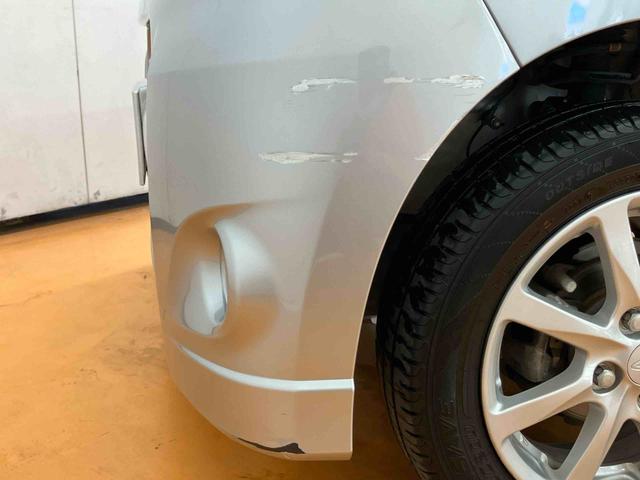 ムーヴカスタム　ＸＣＤラジオチューナー　ＵＳＢ接続　ＡＵＸ接続　アイドリングストップ　プッシュエンジンスタート　キーフリーシステム　セキュリティアラーム　照明．バニティーミラー付き左右サンバイザー　シートアンダートレイ（千葉県）の中古車