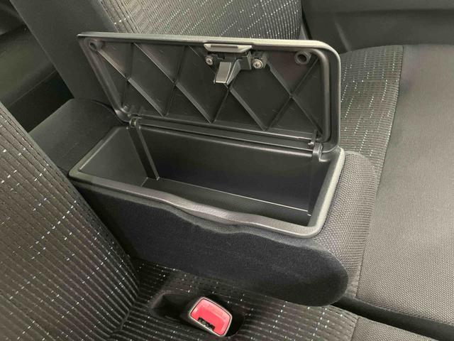 ムーヴカスタム　ＸＣＤラジオチューナー　ＵＳＢ接続　ＡＵＸ接続　アイドリングストップ　プッシュエンジンスタート　キーフリーシステム　セキュリティアラーム　照明．バニティーミラー付き左右サンバイザー　シートアンダートレイ（千葉県）の中古車