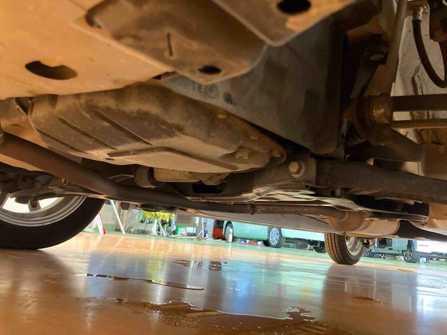 ムーヴカスタム　ＸＣＤラジオチューナー　ＵＳＢ接続　ＡＵＸ接続　アイドリングストップ　プッシュエンジンスタート　キーフリーシステム　セキュリティアラーム　照明．バニティーミラー付き左右サンバイザー　シートアンダートレイ（千葉県）の中古車