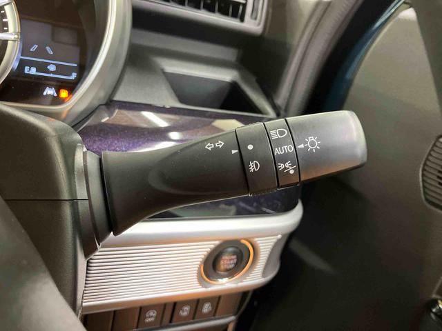 スペーシアカスタムハイブリッドＸＳナビ／ＢＴ／ＴＶ／ＤＩＳＣ／全周囲カメラ／ステアスイッチ　前後ドラレコ　ＥＴＣ　両側パワスラ　ＬＥＤヘッド＆フォグ　１５インチアルミ　スマートキー　運転席シートヒーター　リヤサーキュレーター　クルコン（千葉県）の中古車