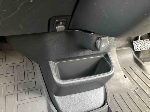 N−BOXカスタムターボナビ/BT/TV/DISC/全周囲カメラ/ステアリングスイッチ 前後ドラレコ ETC 両側パワスラ LEDヘッドライト 15インチアルミ スマートキー シートヒーター クルコン 衝突被害軽減ブレーキ(千葉県)の中古車