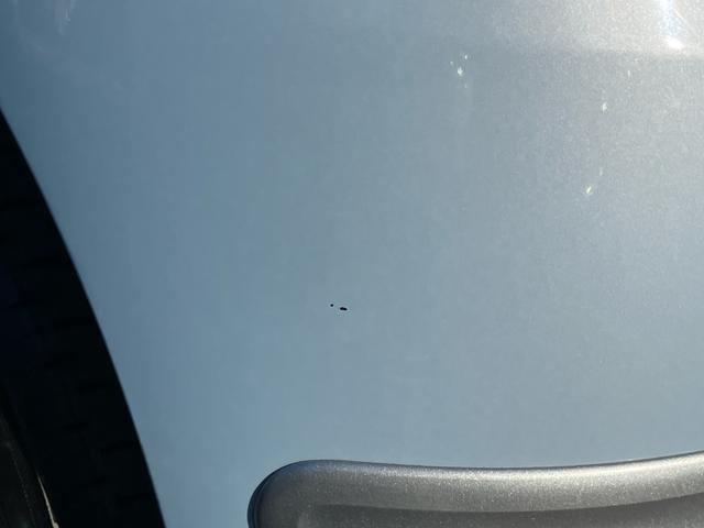 ミラココアココアＬＣＤ／ラジオ　ＥＴＣ　アイドリングストップ　キーレスエントリー　盗難防止アラーム　シートリフター　チルトステアリング　スペアタイヤ　足踏み式パーキングブレーキ　電動格納ドアミラー　マニュアルエアコン（千葉県）の中古車