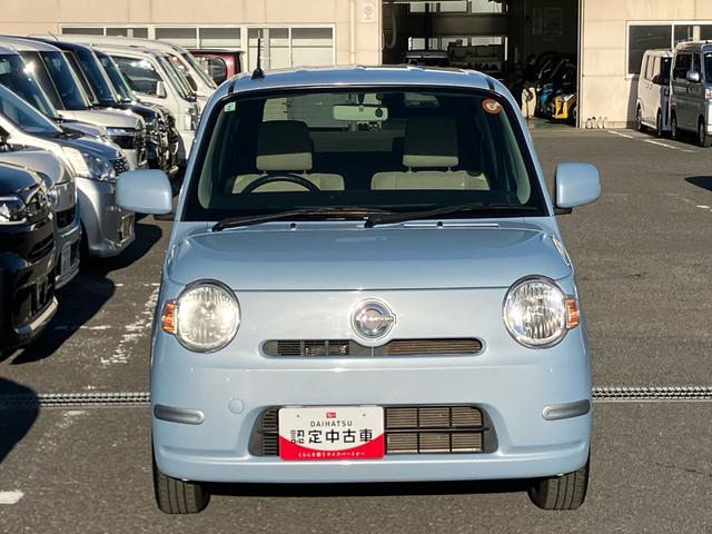 ミラココアココアＬＣＤ／ラジオ　ＥＴＣ　アイドリングストップ　キーレスエントリー　盗難防止アラーム　シートリフター　チルトステアリング　スペアタイヤ　足踏み式パーキングブレーキ　電動格納ドアミラー　マニュアルエアコン（千葉県）の中古車