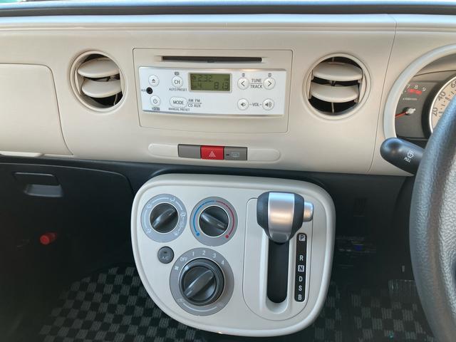 ミラココアココアＬＣＤ／ラジオ　ＥＴＣ　アイドリングストップ　キーレスエントリー　盗難防止アラーム　シートリフター　チルトステアリング　スペアタイヤ　足踏み式パーキングブレーキ　電動格納ドアミラー　マニュアルエアコン（千葉県）の中古車