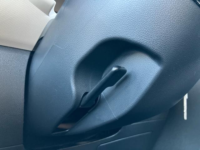 ミラココアココアＬＣＤ／ラジオ　ＥＴＣ　アイドリングストップ　キーレスエントリー　盗難防止アラーム　シートリフター　チルトステアリング　スペアタイヤ　足踏み式パーキングブレーキ　電動格納ドアミラー　マニュアルエアコン（千葉県）の中古車