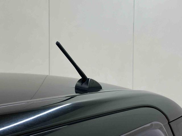 タントカスタムＸフルセグナビ　左側電動スライドドア　横滑り防止装置　アイドリングストップ　プッシュエンジンスタート　キーフリーシステム　バニティーミラー付き左右サンバイザー　運転席シートバックポケット（千葉県）の中古車