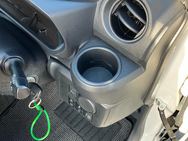 ミライースＬ　ＳＡIIIＣＤチューナー　衝突被害軽減ブレーキ　横滑り防止装置　コーナーセンサー　オートライト　オートハイビーム　キーレスエントリー　自発光式デジタルメーター　セキュリティアラーム　アイドリングストップ（千葉県）の中古車