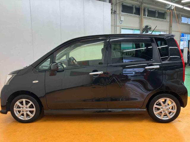 ムーヴL VSスマートセレクションSAバックカメラ連動フルセグナビ USB接続 ブルートゥース対応 衝突被害軽減ブレーキ 横滑り防止装置 アイドリングストップ プッシュエンジンスタート チルトステアリング 運転席シートリフター(千葉県)の中古車