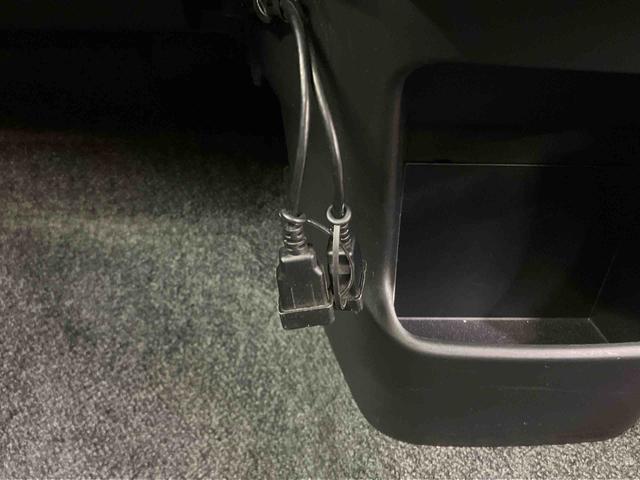 ムーヴL VSスマートセレクションSAバックカメラ連動フルセグナビ USB接続 ブルートゥース対応 衝突被害軽減ブレーキ 横滑り防止装置 アイドリングストップ プッシュエンジンスタート チルトステアリング 運転席シートリフター(千葉県)の中古車