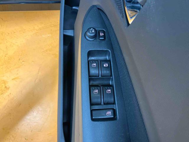 ムーヴL VSスマートセレクションSAバックカメラ連動フルセグナビ USB接続 ブルートゥース対応 衝突被害軽減ブレーキ 横滑り防止装置 アイドリングストップ プッシュエンジンスタート チルトステアリング 運転席シートリフター(千葉県)の中古車