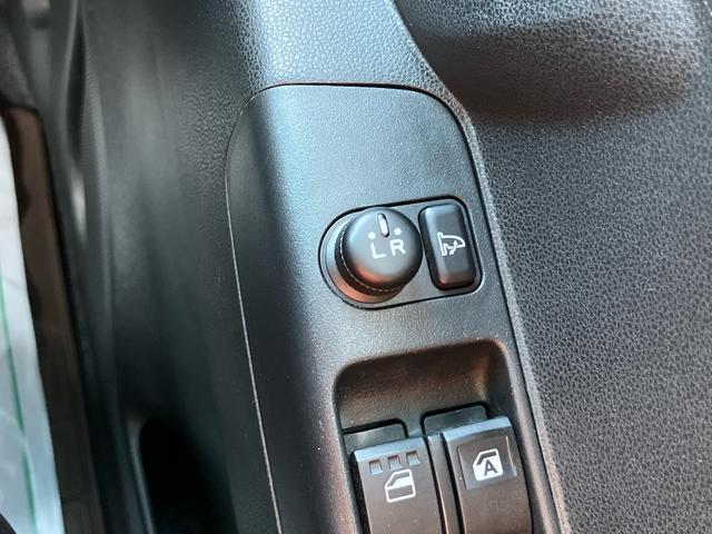 ムーヴコンテカスタム　ＸスマートセレクションＳＮナビ／ＢＴ／１セグＴＶ／ＤＩＳＣ／バックカメラ　リモコンエンジンスターター　ＨＩＤヘッドライト　ハロゲンフォグランプ　クリアテールランプ　キーフリーシステム　オートエアコン　電動格納ドアミラー（千葉県）の中古車