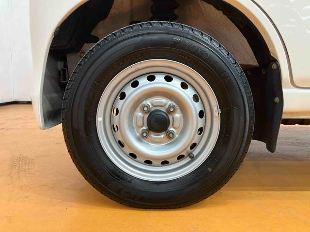 ハイゼットカーゴスペシャルクリーンスピーカー一体型ＡＭ・ＦＭラジオ　デュアルエアバッグ　エアコン　パワーステアリング　リヤワイパー　最大積載量３５０ｋｇ（２名乗車時）（千葉県）の中古車