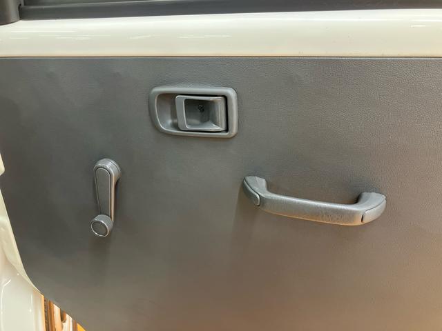 ハイゼットカーゴスペシャルクリーンスピーカー一体型ＡＭ・ＦＭラジオ　デュアルエアバッグ　エアコン　パワーステアリング　リヤワイパー　最大積載量３５０ｋｇ（２名乗車時）（千葉県）の中古車