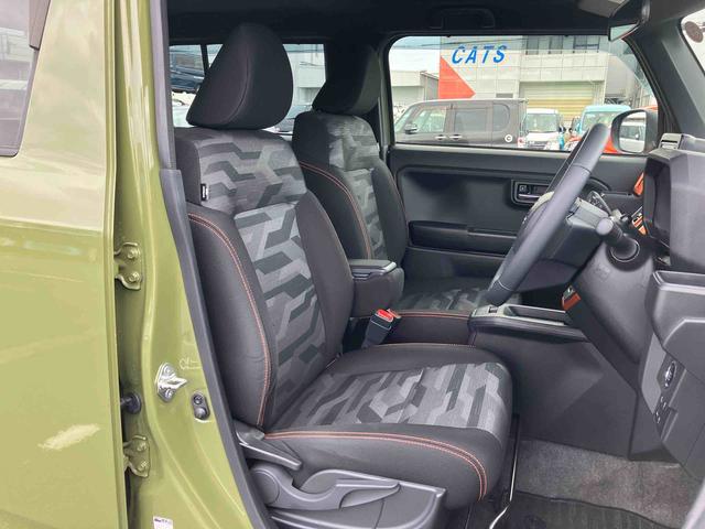 タフトＧナビ／ＴＶ／ＤＶＤ／ＢＴ／ＵＳＢ　全周囲カメラ　前後ドラレコ　ガラスルーフ　ルーフレール　ＬＥＤヘッドランプ　オートライト　スマアシ　前後コーナーセンサー　シートヒーター　電動駐車ブレーキ　キーフリー（千葉県）の中古車