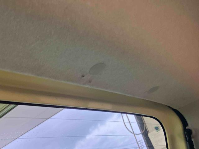 ミラココアココアXキーフリーシステム アイドリングストップ コーナーコントロール マニュアルレベリング機能付ハロゲンヘッドライト チルトステアリング 運転席シートリフター バニティーミラー付き左右サンバイザー(千葉県)の中古車