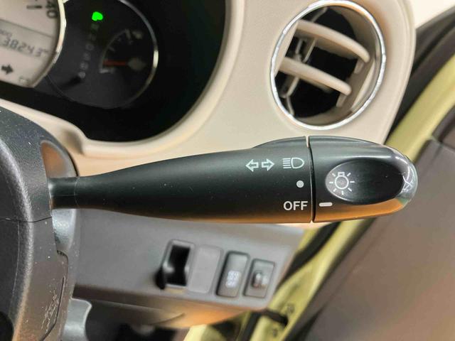 ミラココアココアXキーフリーシステム アイドリングストップ コーナーコントロール マニュアルレベリング機能付ハロゲンヘッドライト チルトステアリング 運転席シートリフター バニティーミラー付き左右サンバイザー(千葉県)の中古車