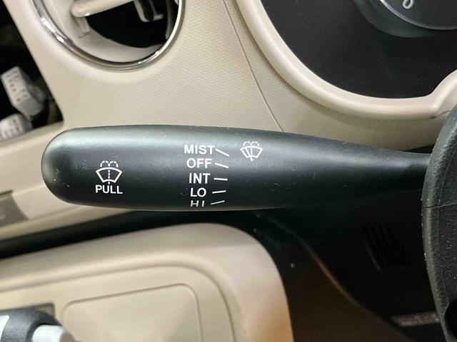 ミラココアココアXキーフリーシステム アイドリングストップ コーナーコントロール マニュアルレベリング機能付ハロゲンヘッドライト チルトステアリング 運転席シートリフター バニティーミラー付き左右サンバイザー(千葉県)の中古車