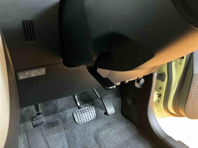 ミラココアココアXキーフリーシステム アイドリングストップ コーナーコントロール マニュアルレベリング機能付ハロゲンヘッドライト チルトステアリング 運転席シートリフター バニティーミラー付き左右サンバイザー(千葉県)の中古車