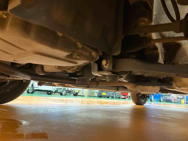 ミラココアココアXキーフリーシステム アイドリングストップ コーナーコントロール マニュアルレベリング機能付ハロゲンヘッドライト チルトステアリング 運転席シートリフター バニティーミラー付き左右サンバイザー(千葉県)の中古車