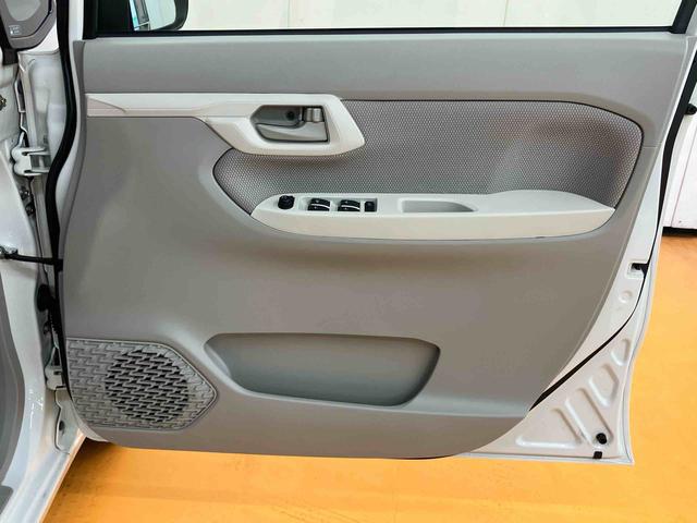 ムーヴＸ　ＳＡバックカメラ連動フルセグナビ　ＵＳＢ接続　ブルートゥース対応　ＴＶナビキット　衝突被害軽減ブレーキ　横滑り防止装置　アイドリングストップ　プッシュエンジンスタート　キーフリーシステム（千葉県）の中古車