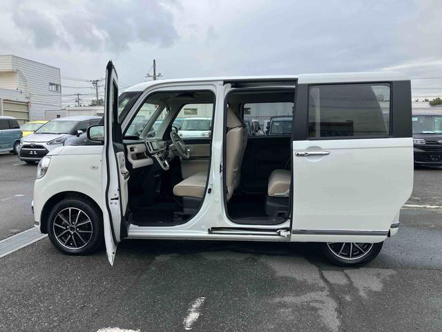 ムーヴキャンバスＸリミテッドメイクアップ　ＳＡIIナビ／ＴＶ／ＤＶＤ／ＢＴ　オートライト　両側電動スライドドア　衝突被害軽減ブレーキ　オートエアコン　社外アルミホイール　シートリフター　キーフリーシステム　足踏み式パーキングブレーキ　盗難防止アラーム（千葉県）の中古車