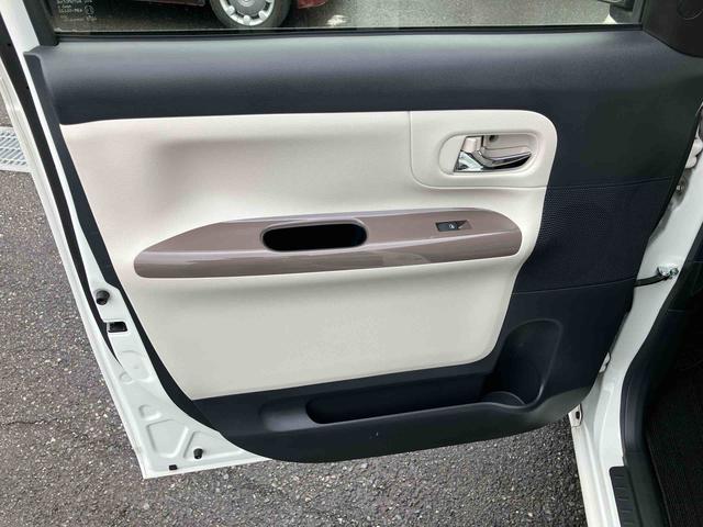 ムーヴキャンバスＸリミテッドメイクアップ　ＳＡIIナビ／ＴＶ／ＤＶＤ／ＢＴ　オートライト　両側電動スライドドア　衝突被害軽減ブレーキ　オートエアコン　社外アルミホイール　シートリフター　キーフリーシステム　足踏み式パーキングブレーキ　盗難防止アラーム（千葉県）の中古車